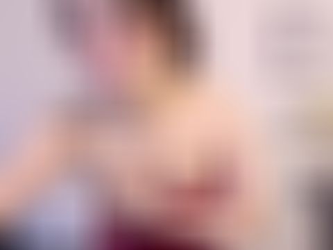 Ms Samantha Tattoo webcam from Canada